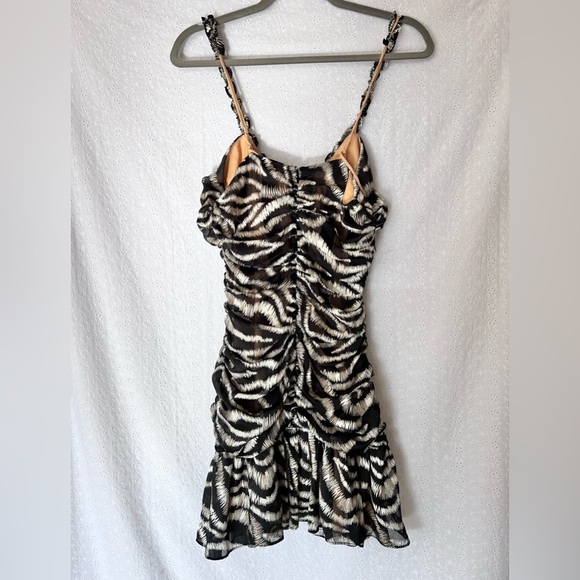 Elliatt black and white ruffle cut out sleeveless mini dress small NWT - Picture 2 of 4